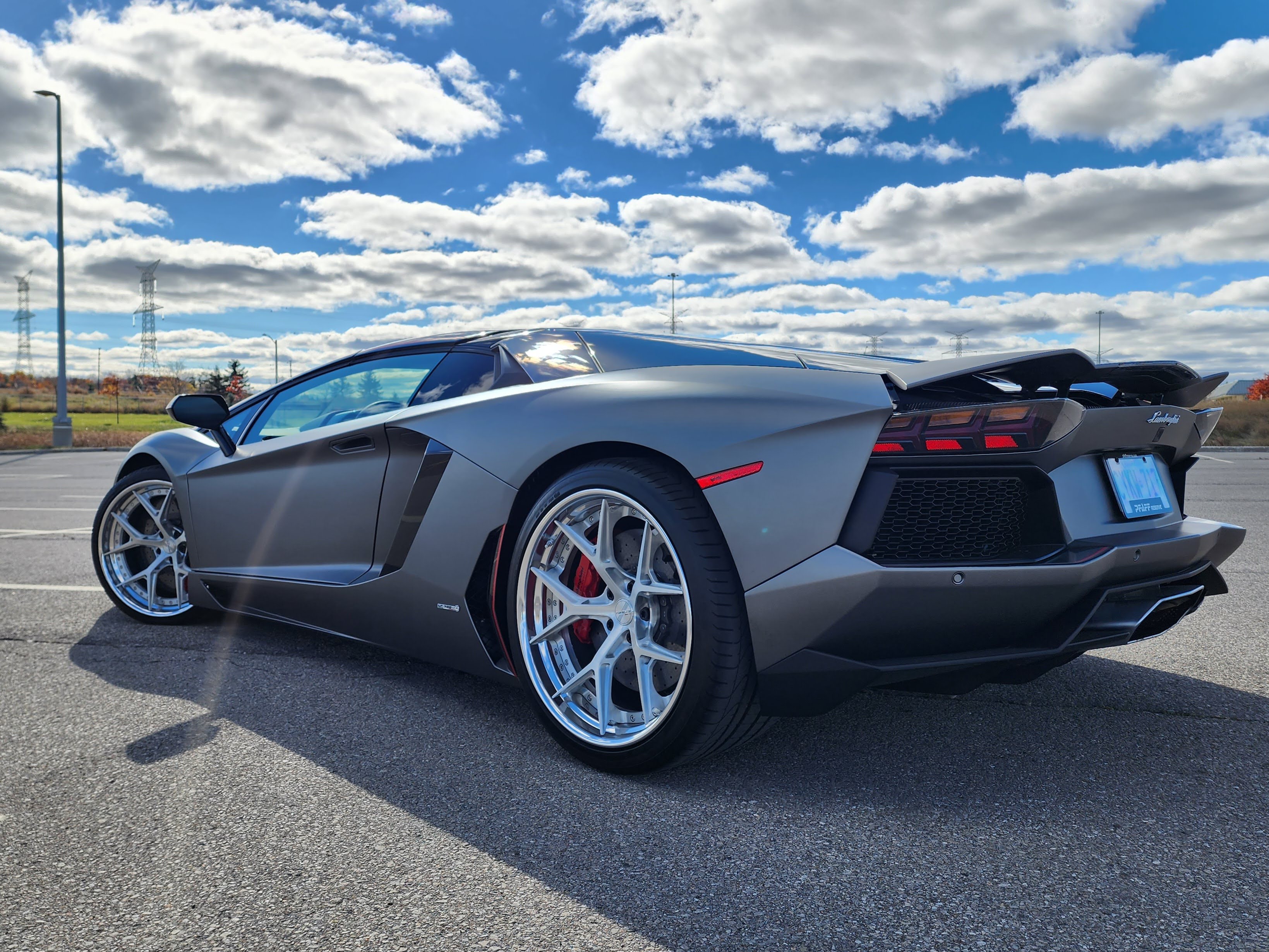 2016 Lamborghini Aventador LP700-4 Roadster Pirelli Edition