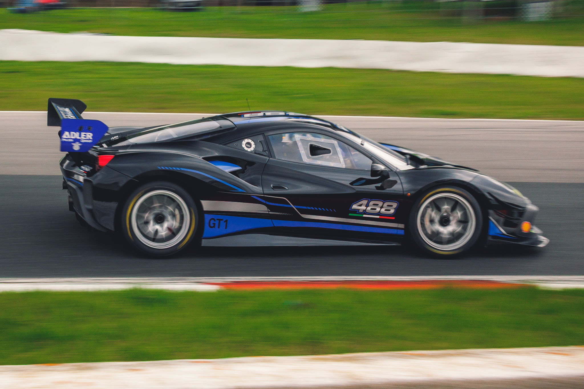 2022 Ferrari 488 Challenge Evo